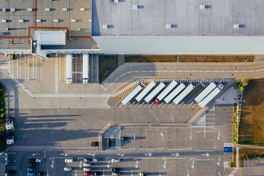 How Technology is Revolutionizing the Trucking and Logistics Industry